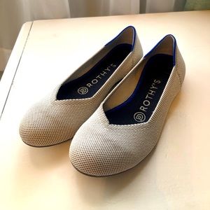 Rothy’s Rounded Toe Flax size 6